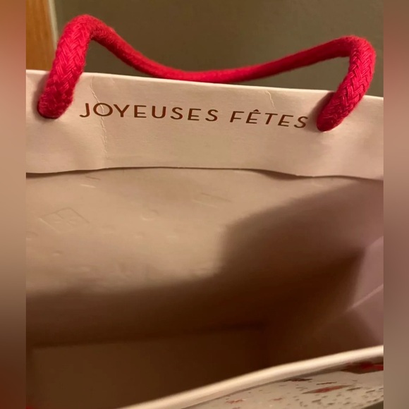 Authentic Louis Vuitton Holiday  14”x9.75”x4.25” Paper Shopping Christmas Bag - Picture 5 of 6